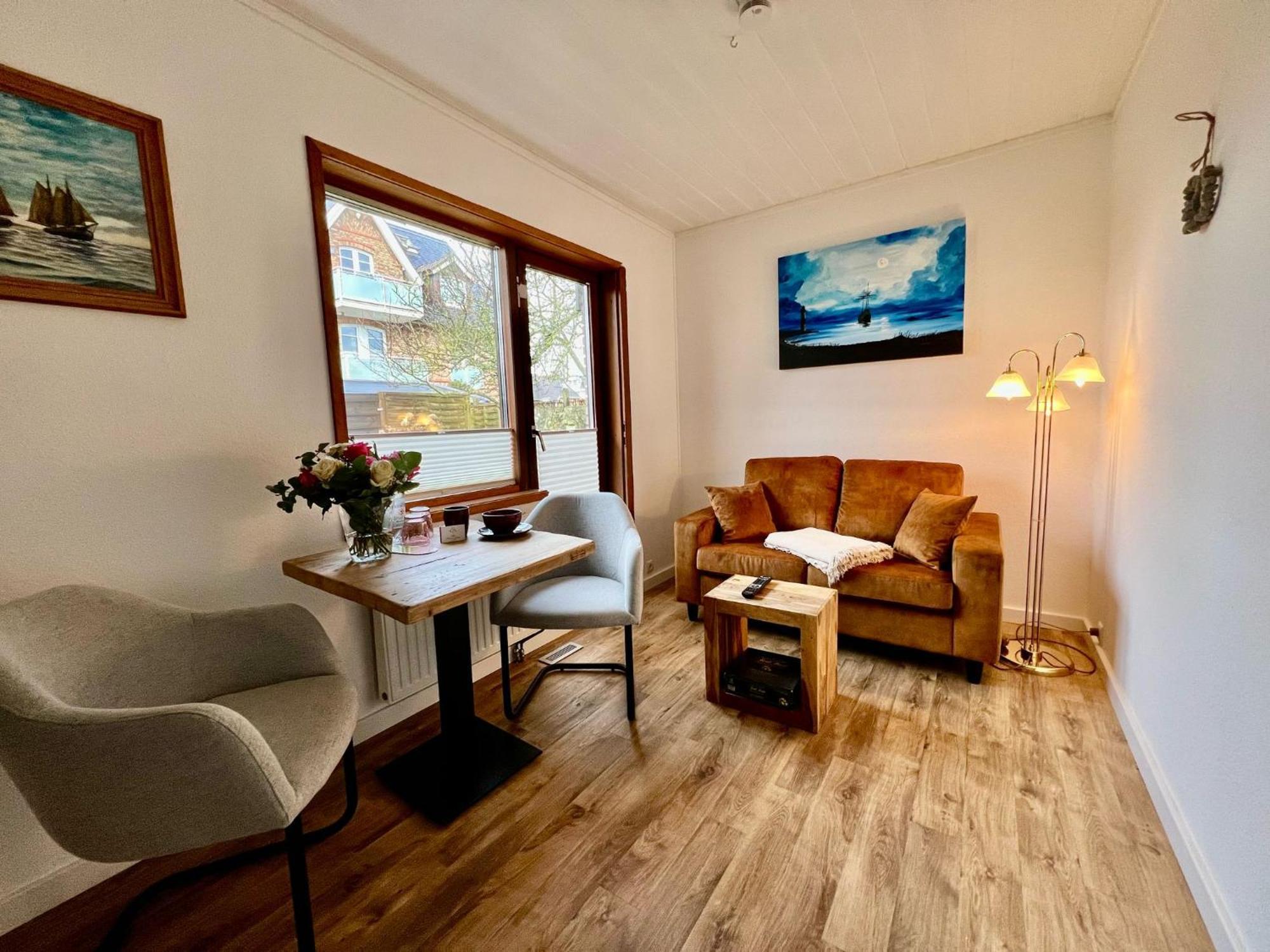 Pension Haus Lassen Westerland Buitenkant foto